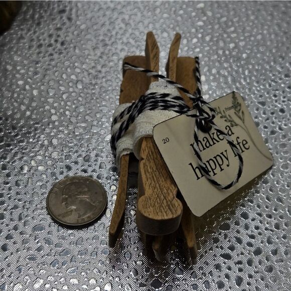 "5/$25" Set Of 3 Vintage Wood Lace Wrapped Clothespins W/Hangtag, Vignette Decor - Picture 4 of 6
